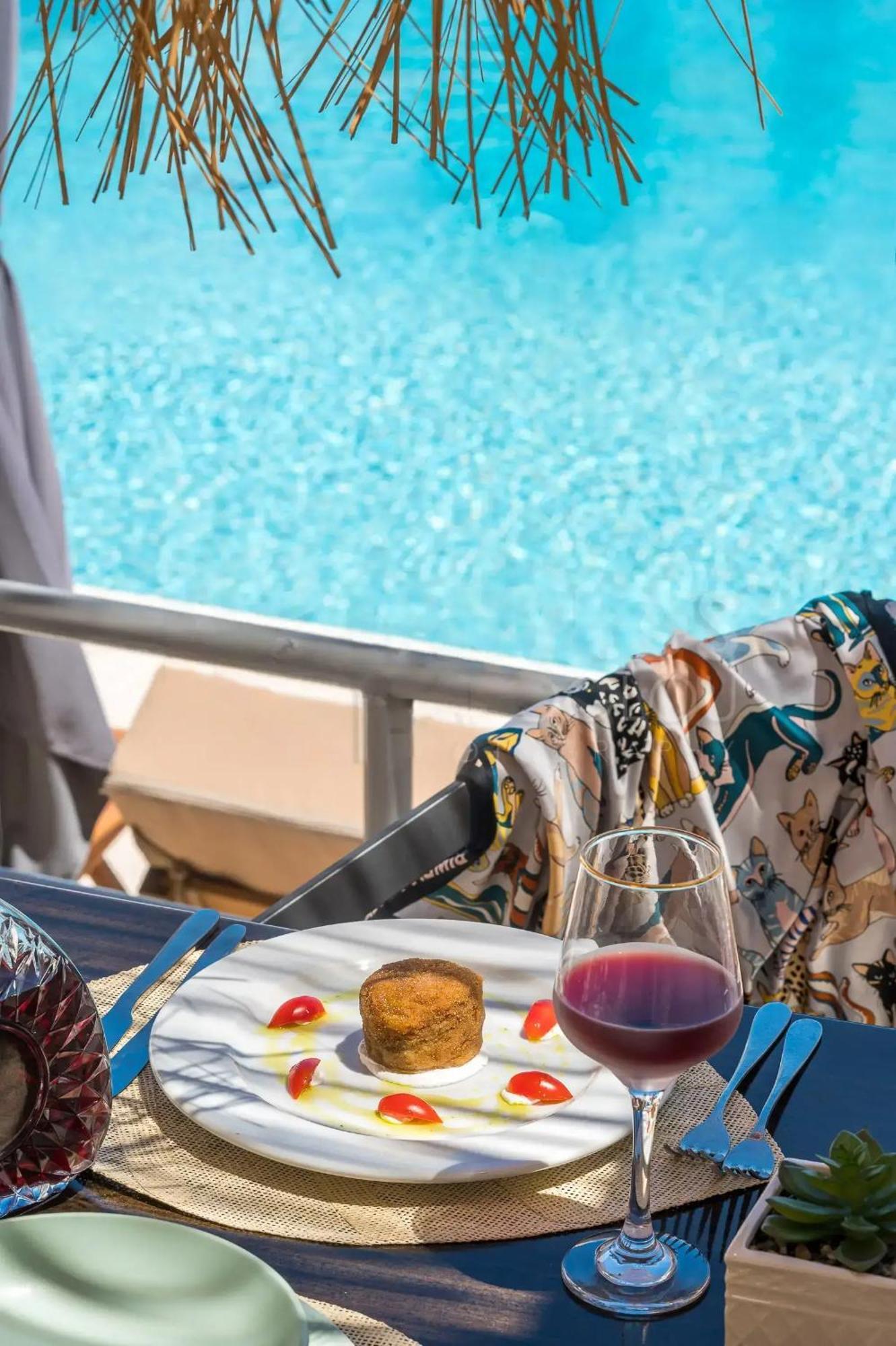 Cretan Seaside Boutique Hotel Херсониссос Экстерьер фото